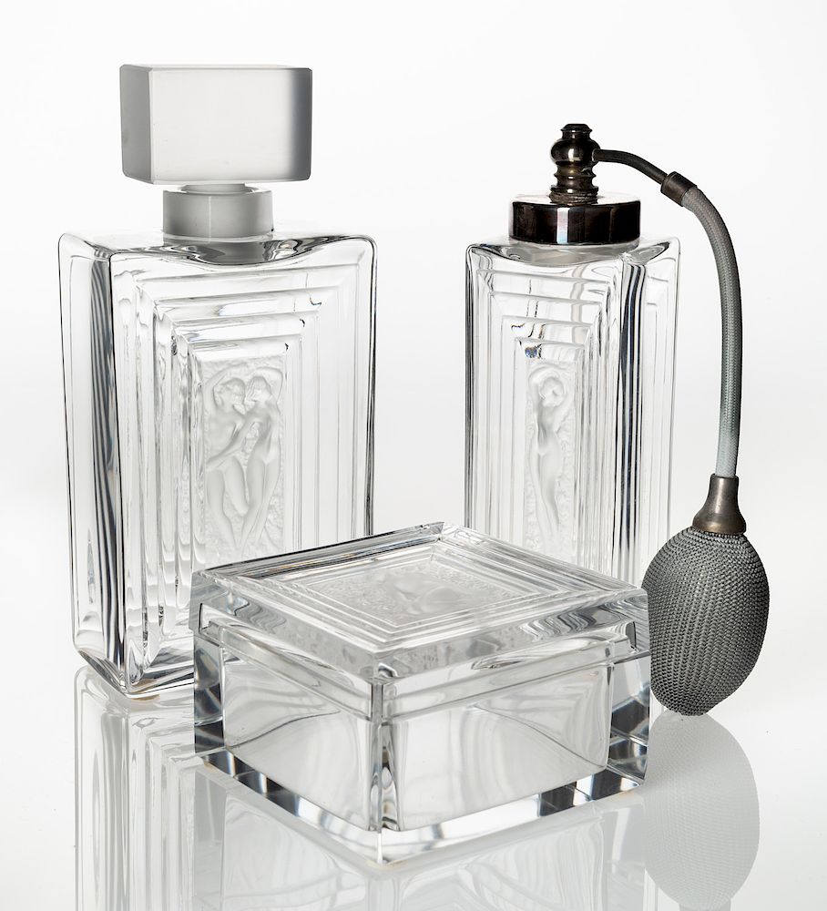 Appraisal: A LALIQUE 'DUNCAN' GARNITURE DE TOILETTE SET OF THREE CONTAINERS