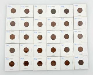 Appraisal: Lot of Indian Head Cents Most are XF All with