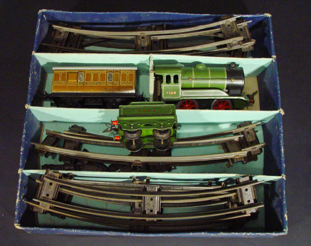 Appraisal: Boxed Hornby gauge clockwork passenger train set