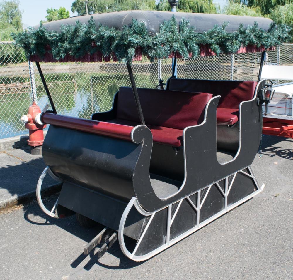 Appraisal: ANTIQUE HORSE-DRAWN SURREY SLEIGH WITH FRINGED CANOPY a two-seat design