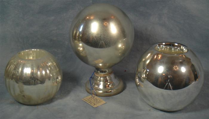 Appraisal: mercury ball vases decorative globe tallest Estimate -