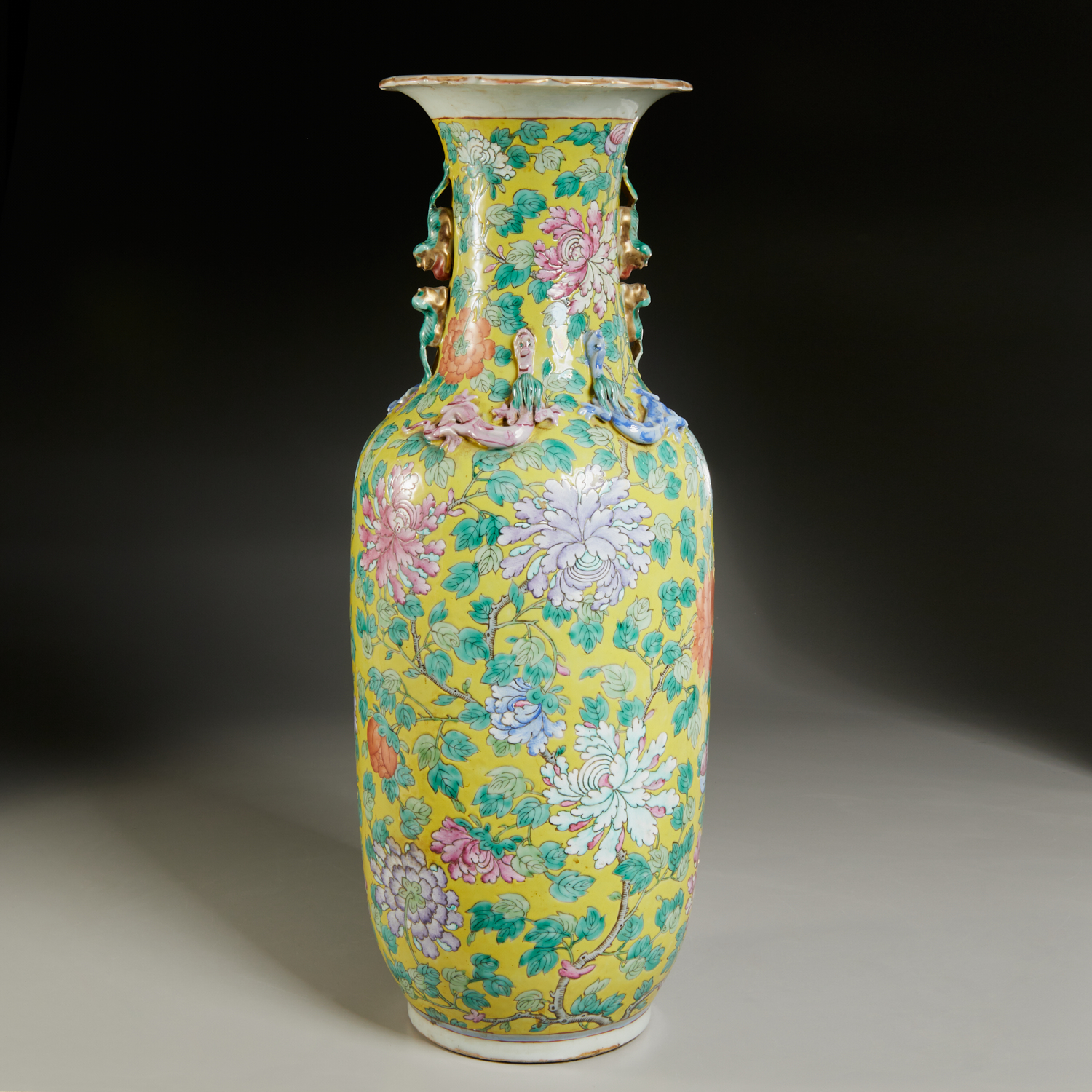 Appraisal: LARGE CHINESE EXPORT FAMILLE JAUNE VASE Late Qing Dynasty th