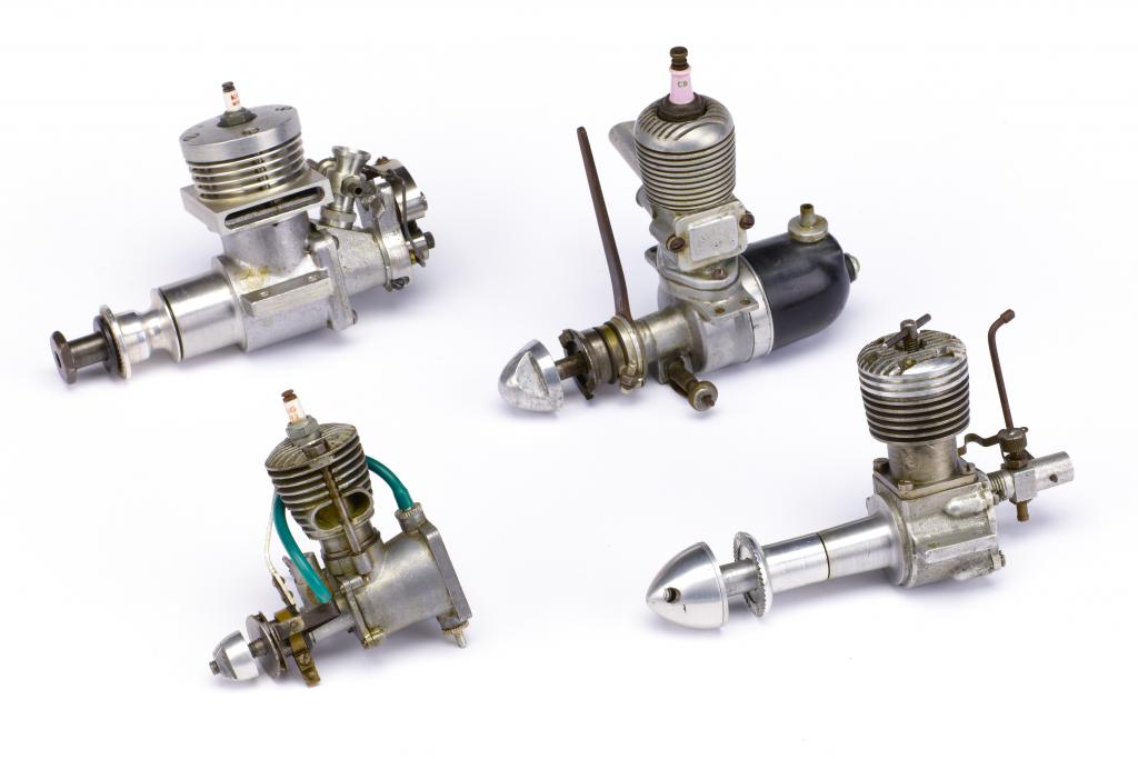 Appraisal: THREE BRITISH SPARK IGNITION AREO ENGINES a Jenco Whirlwind cc