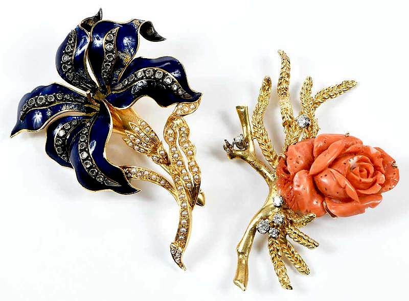 Appraisal: Two kt Gemstone and Enamel Brooches carved coral rose six