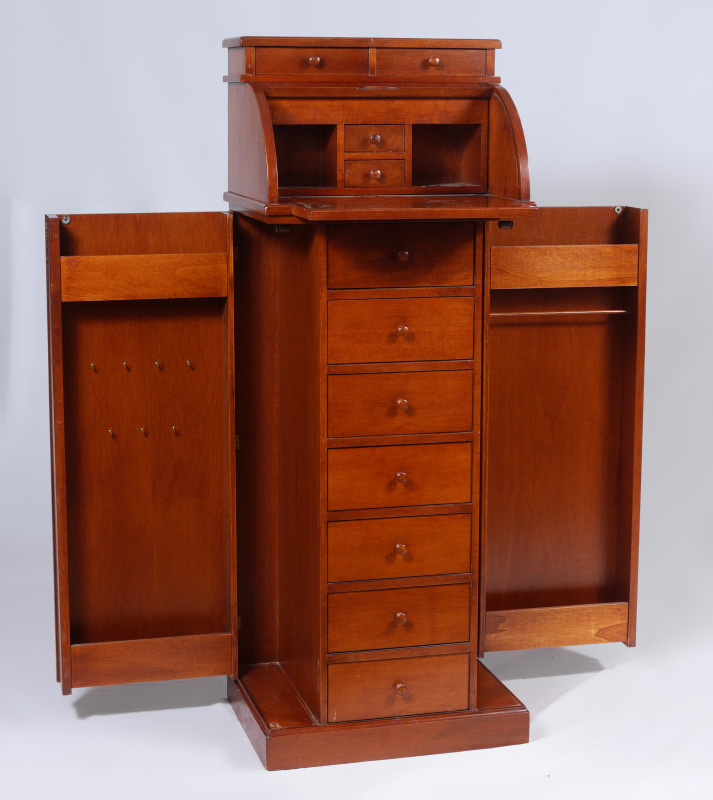 Appraisal: GENTLEMEN'S VALET STAND Front and center are drawers capped by