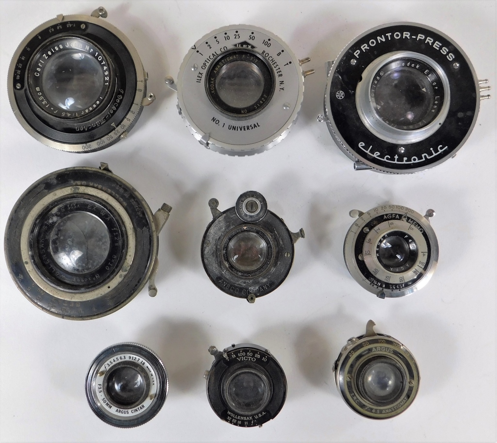 Appraisal: LOT OF MEDIUM FORMAT SHUTTER AND LENSES Lot of medium