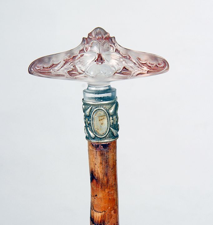 Appraisal: Lalique Ladie's Dress cane Ca - Ladie's cane with Lalique