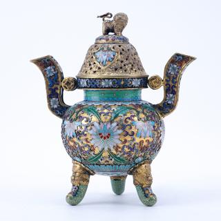 Appraisal: Chinese Cloisonn Enamel Part-Gilt Metal Covered Censer with Foo Dog