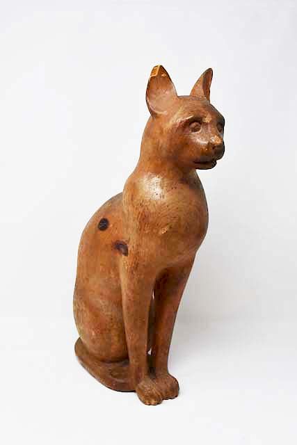 Appraisal: Wood carving of a cat Wood carving of a cat