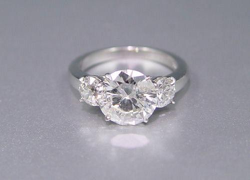 Appraisal: PLATINUM STONE DIAMOND RING WITH CT CENTER Platinum ring centering