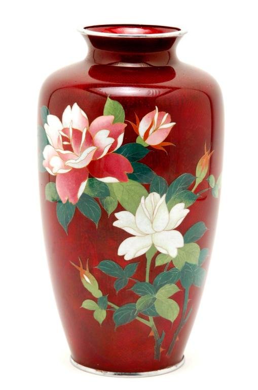 Appraisal: A Japanese cloisonne vase Baluster form with decoration of roses