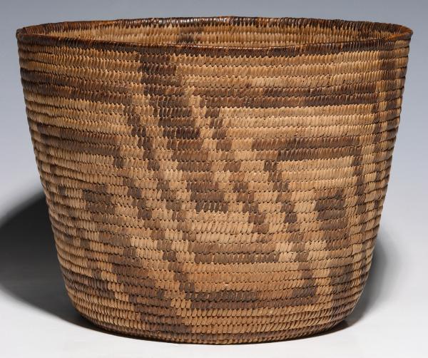 Appraisal: A PAPAGO BASKET WITH INTERLOCKING ZIG ZAGSThe two-color basket with