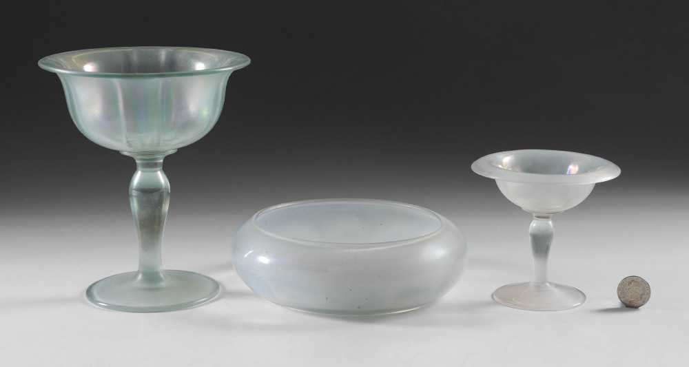 Appraisal: PIECE OPALESCENT GLASS COMPOTES AND BOWL All of Steuben quality