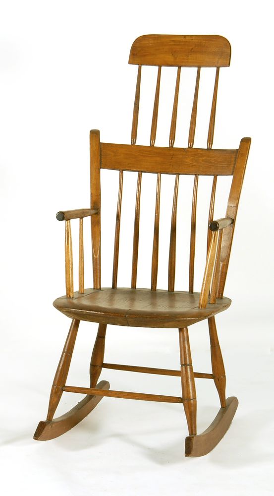 Appraisal: ANTIQUE AMERICAN COMBBACK WINDSOR ROCKER Circa In pine and maple