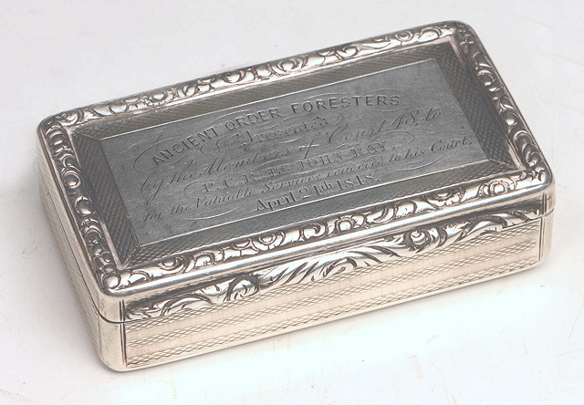 Appraisal: A SILVER RECTANGULAR SNUFF BOX with embossed edge engraved Ancient