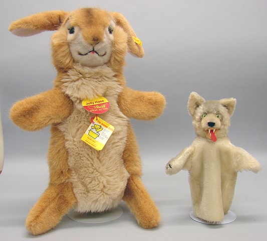 Appraisal: Pair of hand puppets Plush Jolly Hasse rabbit Paper chest