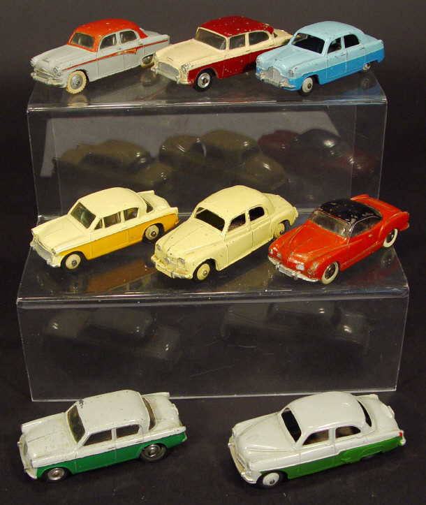 Appraisal: Eight Dinky toys die-cast saloon cars comprising a Sunbeam Rapier