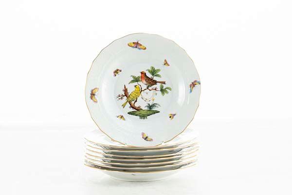 Appraisal: Eight Herend Rothschild Bird dessert plates A set of eight