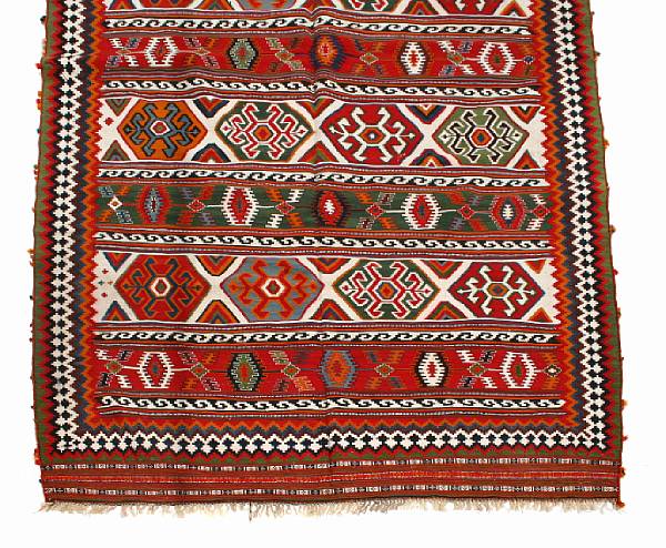 Appraisal: A Qashqa'i Kilim carpet size approximatley ft x ft in