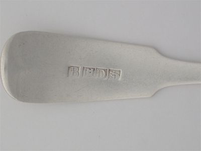 Appraisal: LOTS - DUMFRIES BURGESS A fiddle toddy ladle script initial