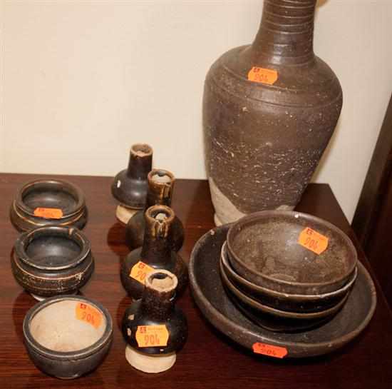 Appraisal: Group of Chinese archaic style ceramic and terracotta vases and