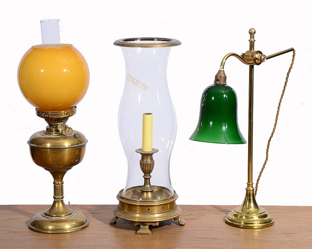 Appraisal: A BRASS STUDENTS LAMP height adjustable with green glass shade