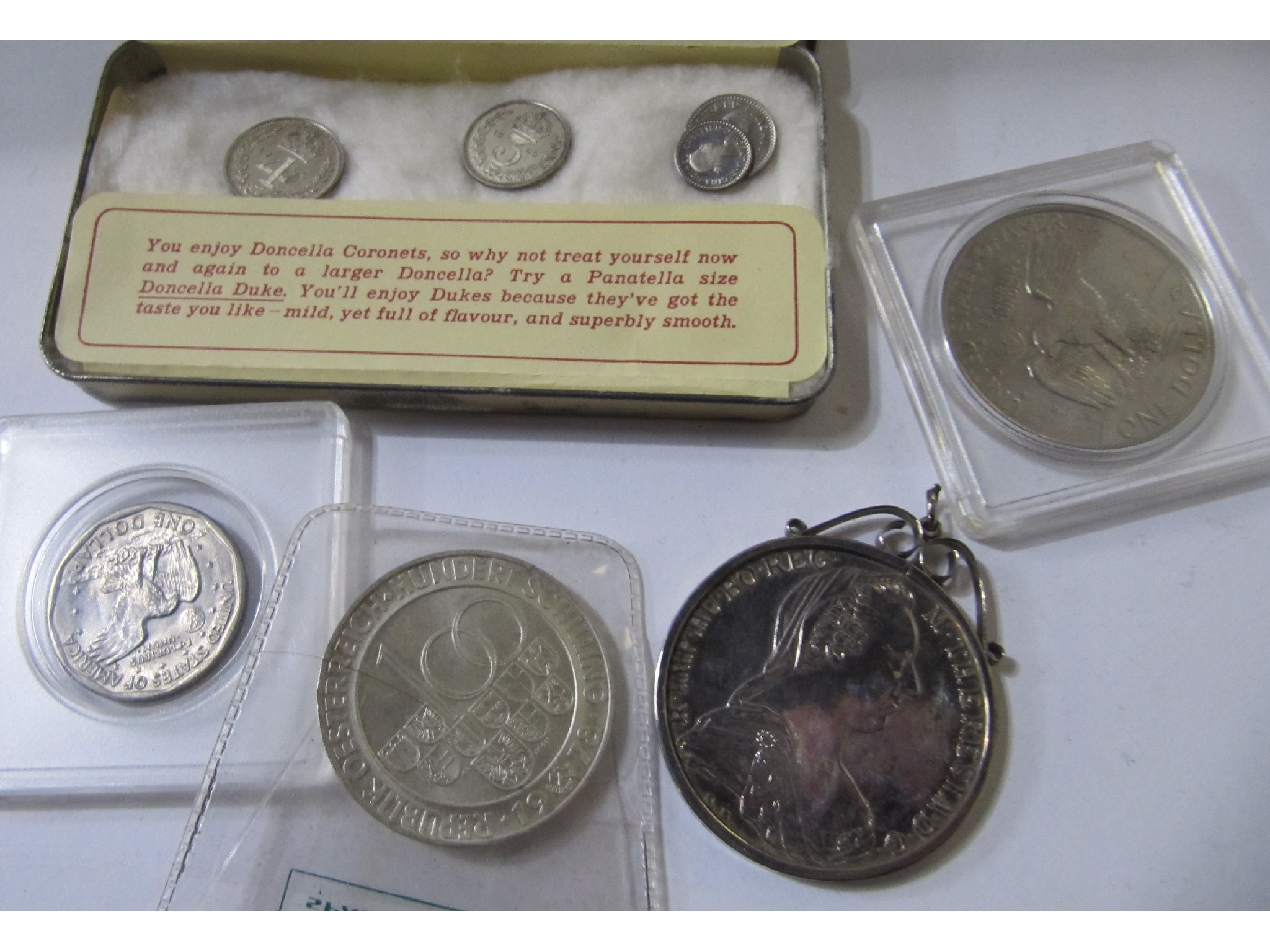 Appraisal: Elizabeth II proof maundy set coins d d d d