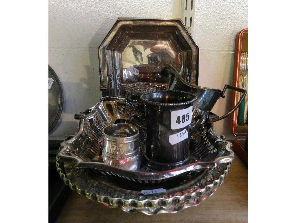 Appraisal: A small collection of silver plated wares including three baskets