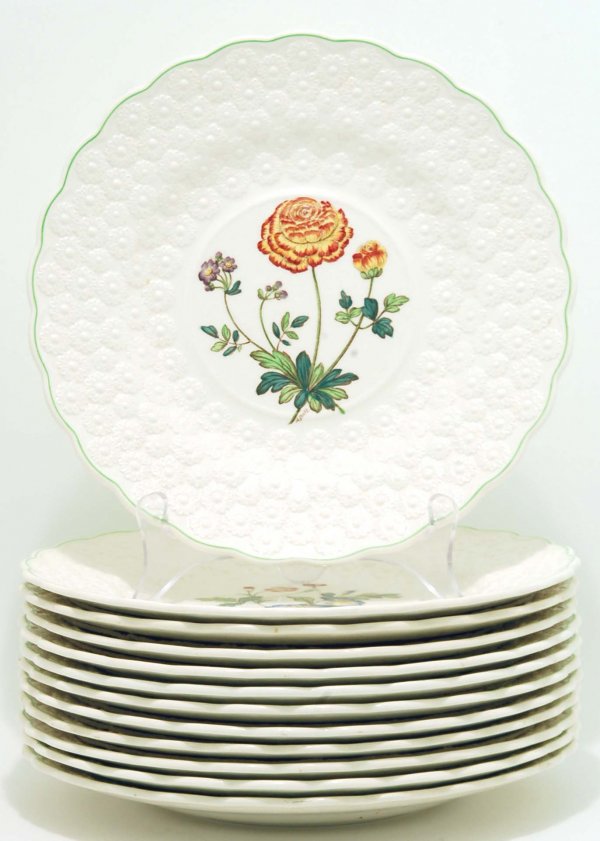 Appraisal: Set of Copeland flower plates Tittensor Flower Centres on Daisy