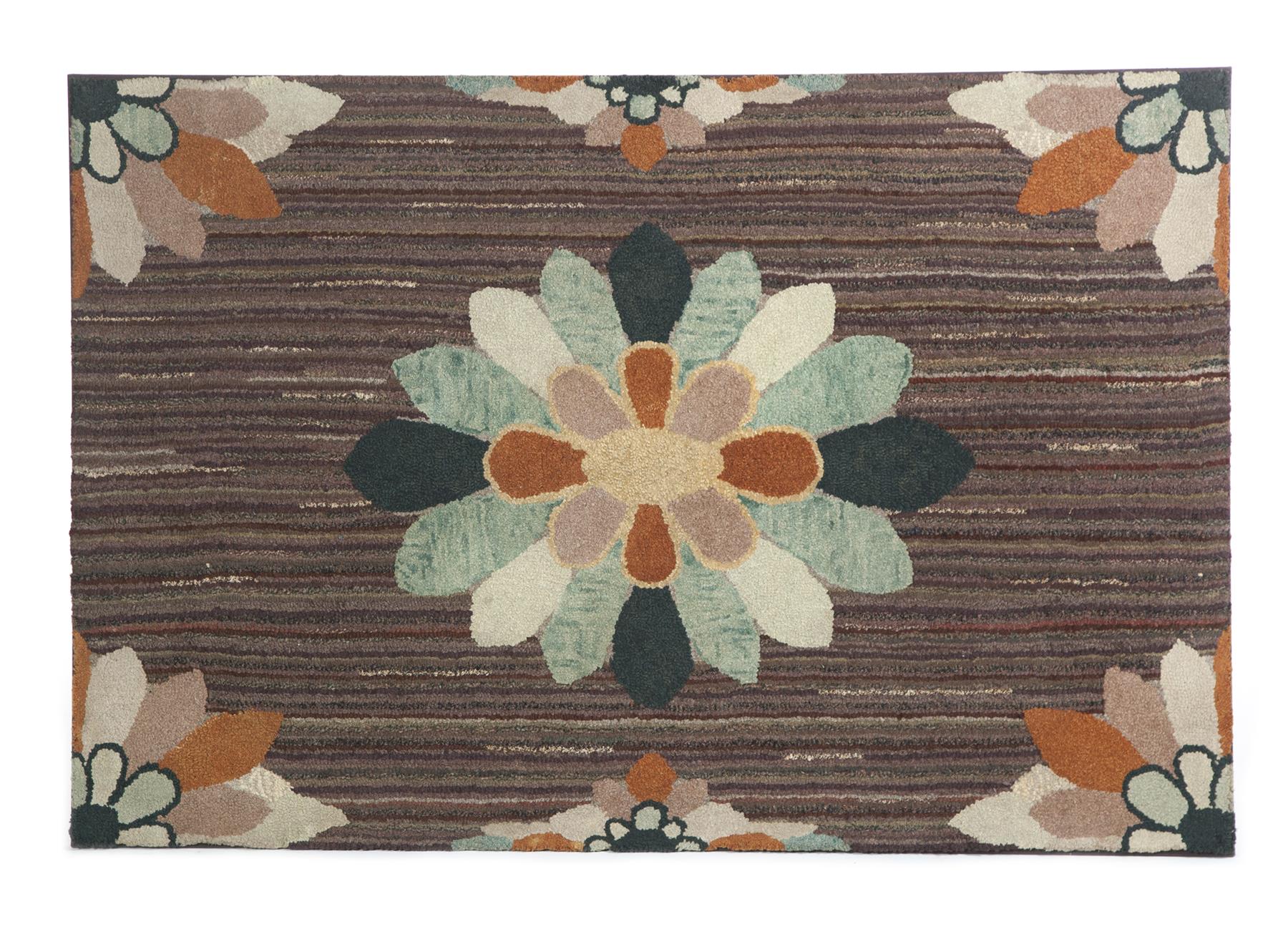 Appraisal: AMERICAN HOOKED RUG Second quarter- th century Central flower on