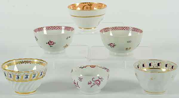 Appraisal: English Porcelain Tea Bowls English th century a group of