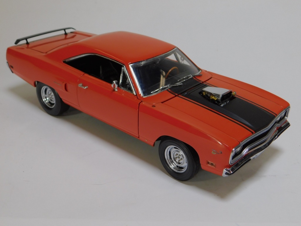 Appraisal: GMP PLYMOUTH ROADRUNNER DIECAST CAR Limited edition