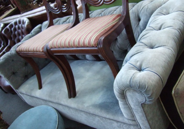 Appraisal: A Victorian mahogany framed button back Chesterfield sofa raised on