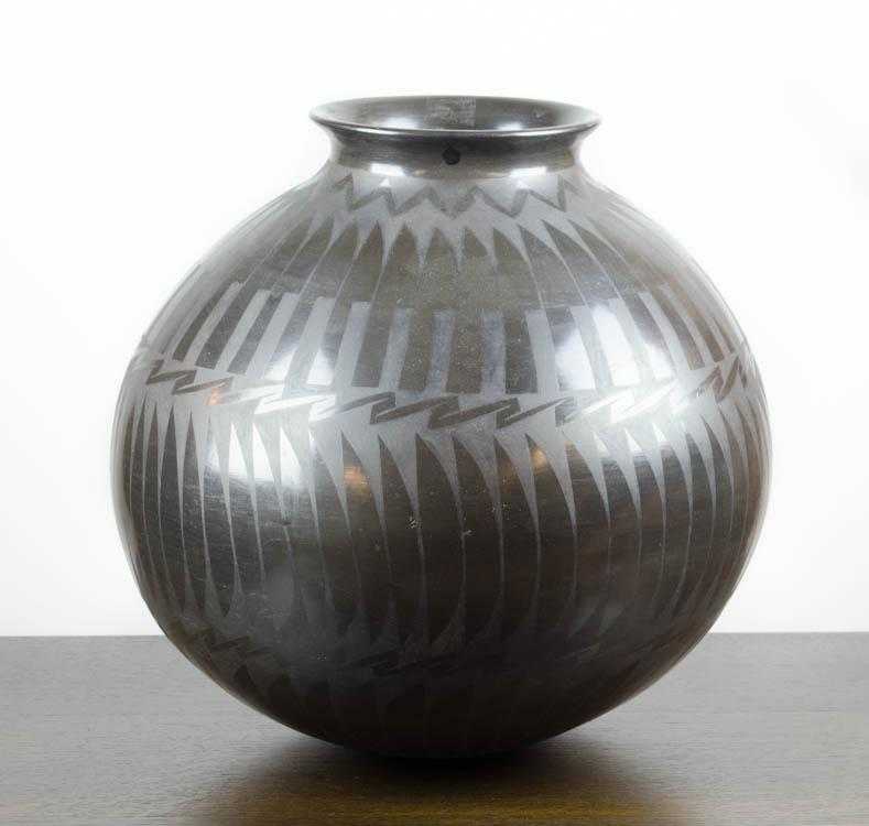 Appraisal: BLACKWARE POTTERY OLLA BY GLORIA HERNANDEZ the pottery vessel with