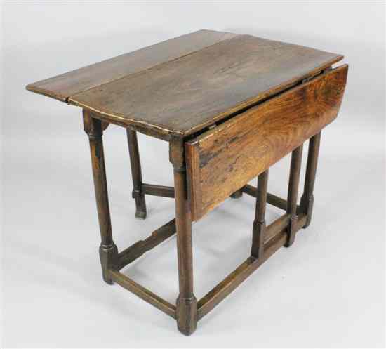 Appraisal: A William Mary oak and elm rectangular gateleg table c