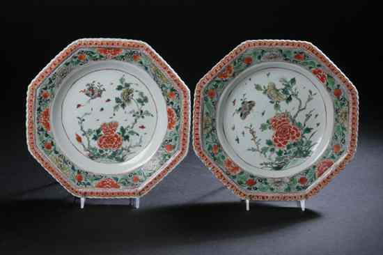 Appraisal: PAIR CHINESE EXPORT FAMILLE VERTE PORCELAIN OCTAGONAL PLATES Kangxi period