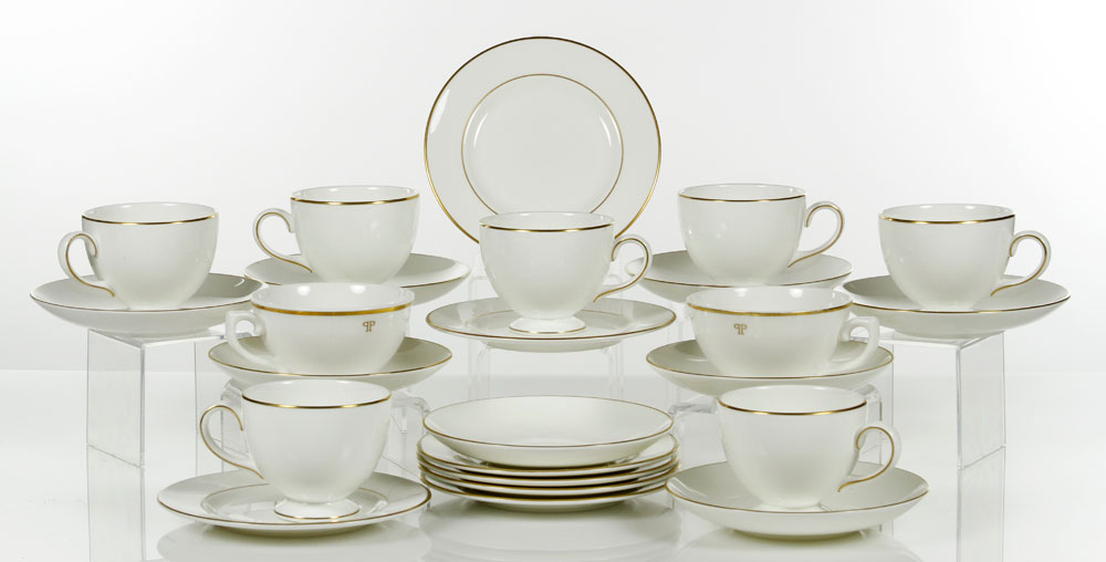 Appraisal: - China Tea Set and Plates From Trump Tower Twenty