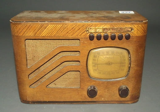 Appraisal: Philco radio with mahogany case h x w x d