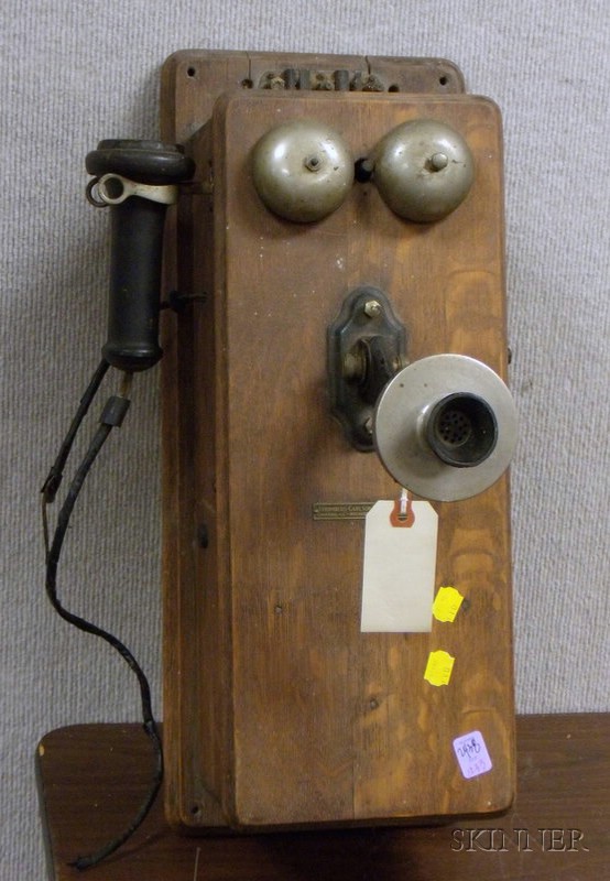 Appraisal: Stromberg-Carlson Oak Wall Telephone