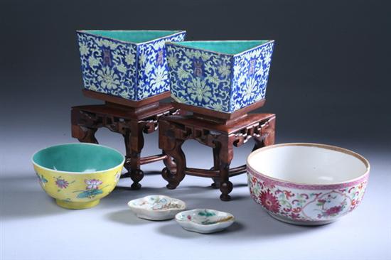 Appraisal: SIX PIECES CHINESE FAMILLE ROSE PORCELAIN Qing Dynasty Bowl and