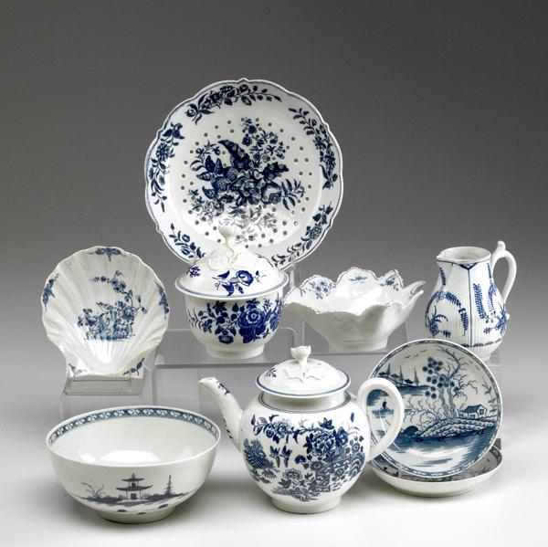 Appraisal: WORCESTER Nine assorted Dr Wall pieces include teapot and matching