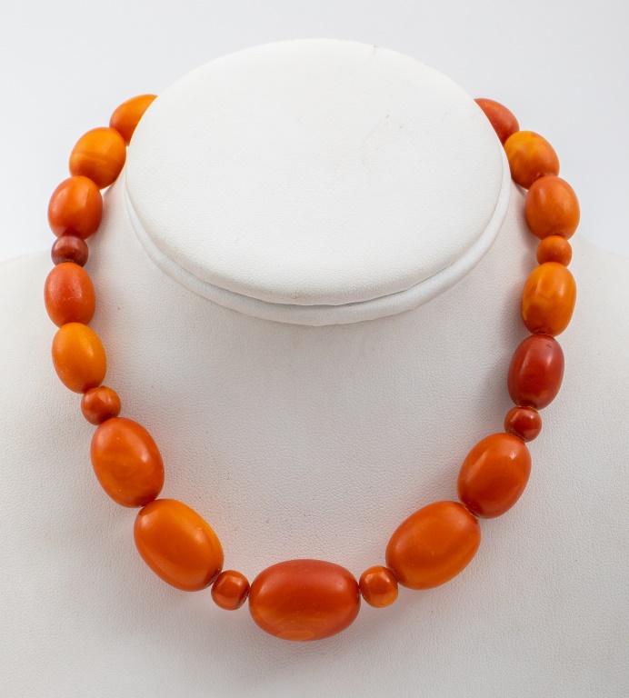 Appraisal: ANTIQUE NATURAL BALTIC AMBER BEAD NECKLACE Antique natural butterscotch egg