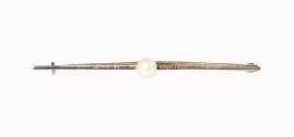 Appraisal: A ct gold cultured pearl set bar brooch length approximately