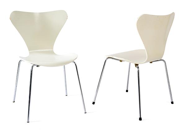 Appraisal: SIX ARNE JACOBSEN SERIES DINING CHAIRS DENMARK cm H x