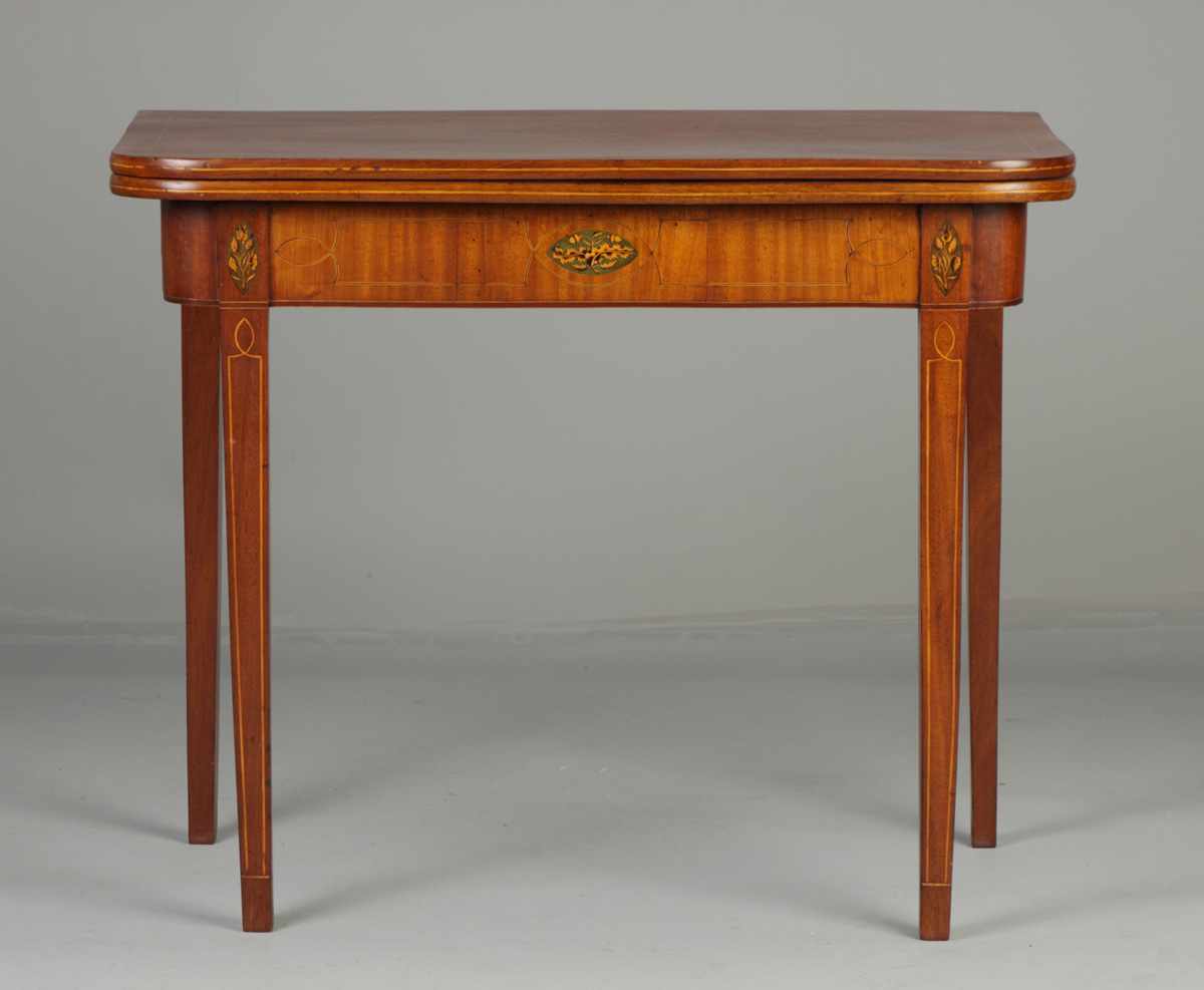 Appraisal: Hepplewhite Inlaid Mahogany Card Table c With thistle leaf line