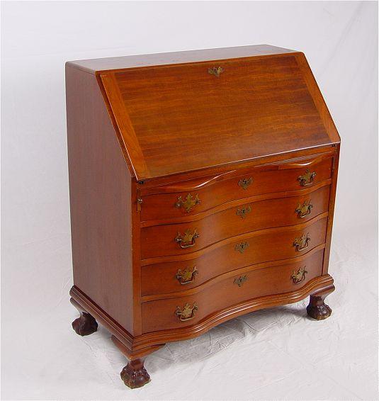 Appraisal: CLASSIC GOVERNOR WINTHROP STYLE DROP FRONT DESK Scandia Furniture Rockford