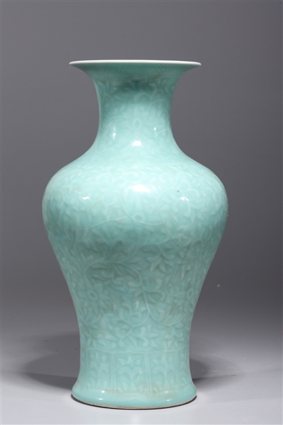 Appraisal: Chinese celadon glazed porcelain vase with incised designs to body