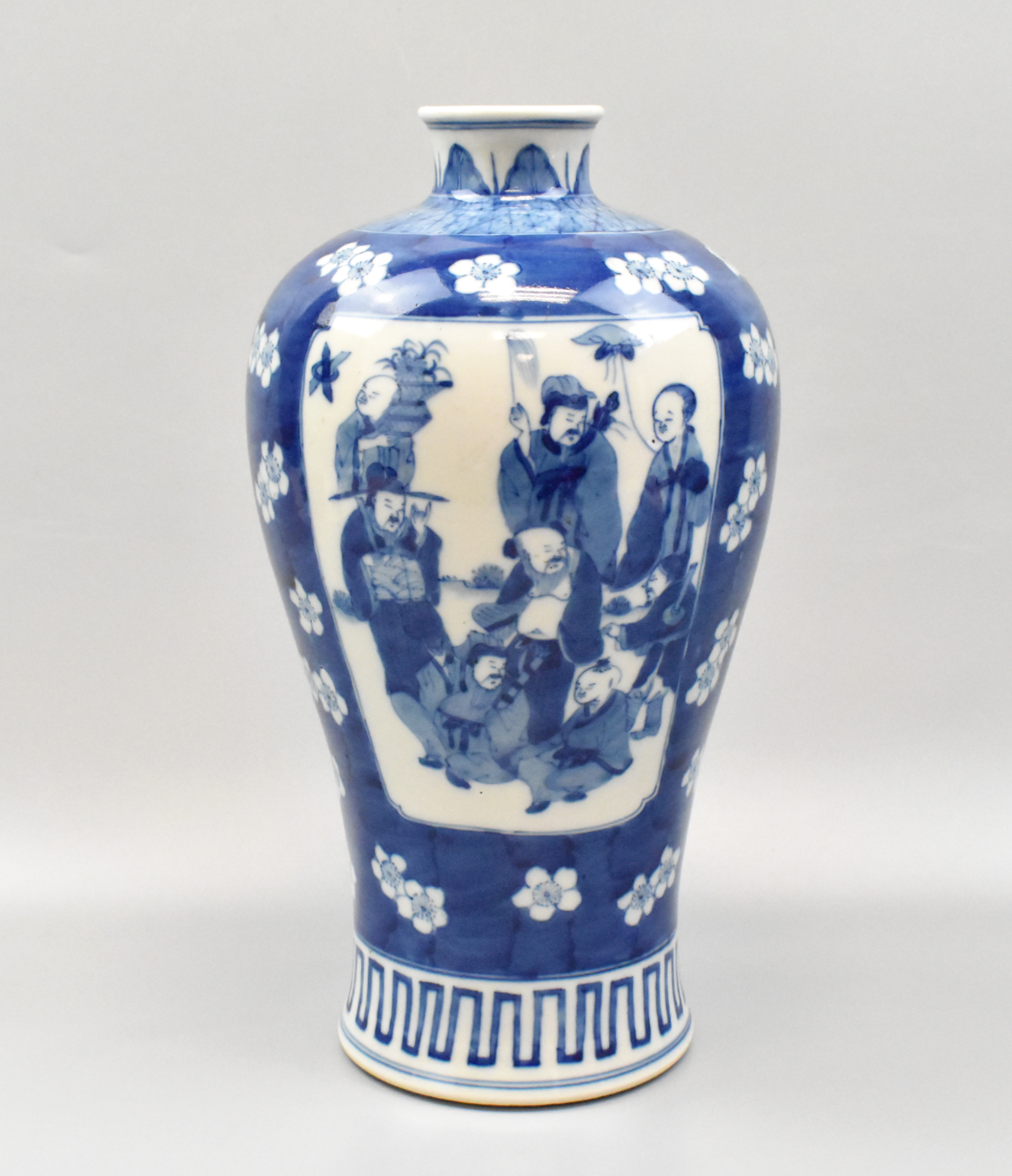 Appraisal: A Chinese blue and white vase dated to th C