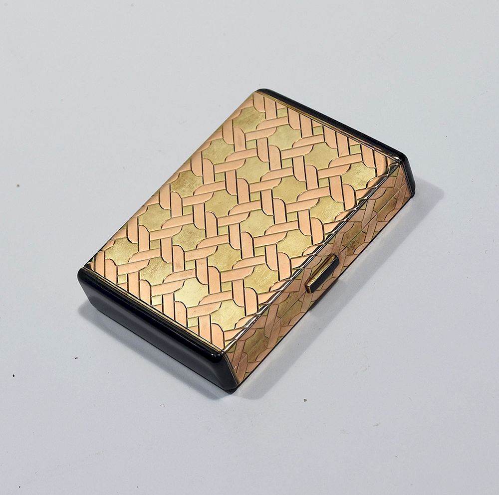 Appraisal: American Art Deco cigarette case American Art Deco cigarette case