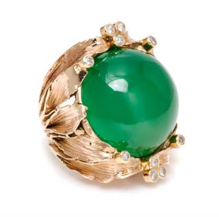 Appraisal: A Yellow Gold Dyed Green Chalcedony and Diamond Ring dwts